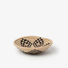 Load image into Gallery viewer, Bariku Woven Bowls