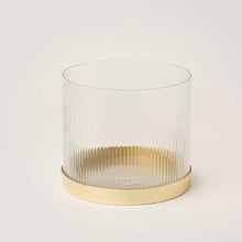 Charger l'image dans la galerie, Vase en verre cannelé