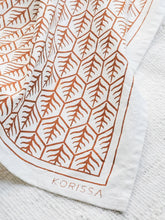 Заредете изображение във визуализатора на галерията – Hand Screen Printed Tea Towel
