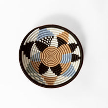 Заредете изображение във визуализатора на галерията – Boutique Diversiform Gray Woven Bowls
