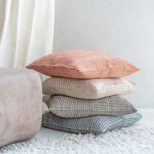 Заредете изображение във визуализатора на галерията – Akobo Pillow Cover - Stone
