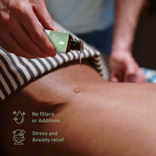 Заредете изображение във визуализатора на галерията – Pursonic Aromatherapy Bliss Bundle: Lava Stone Bracelet + Pure Essential Oils.
