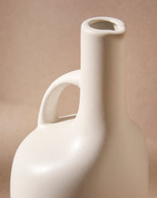 Заредете изображение във визуализатора на галерията – Stoneware Olive Oil Dispenser | Canard 34 oz
