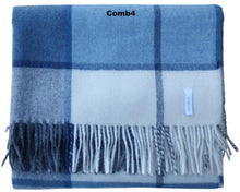 Заредете изображение във визуализатора на галерията – Horizon Stripe Alpaca Throw
